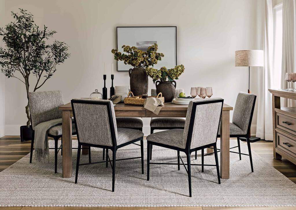 Tremblant Ext Dining Table -Miles Khaki
